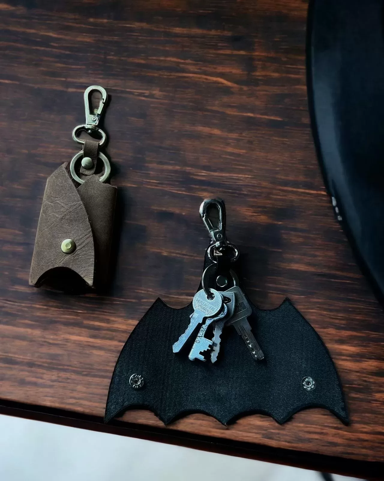 TANWOOD Pure Leather key holders - Batman  Edition - Image 4