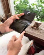 TANWOOD Leather Unisex Magnetic Capsule Wallet - Image 12