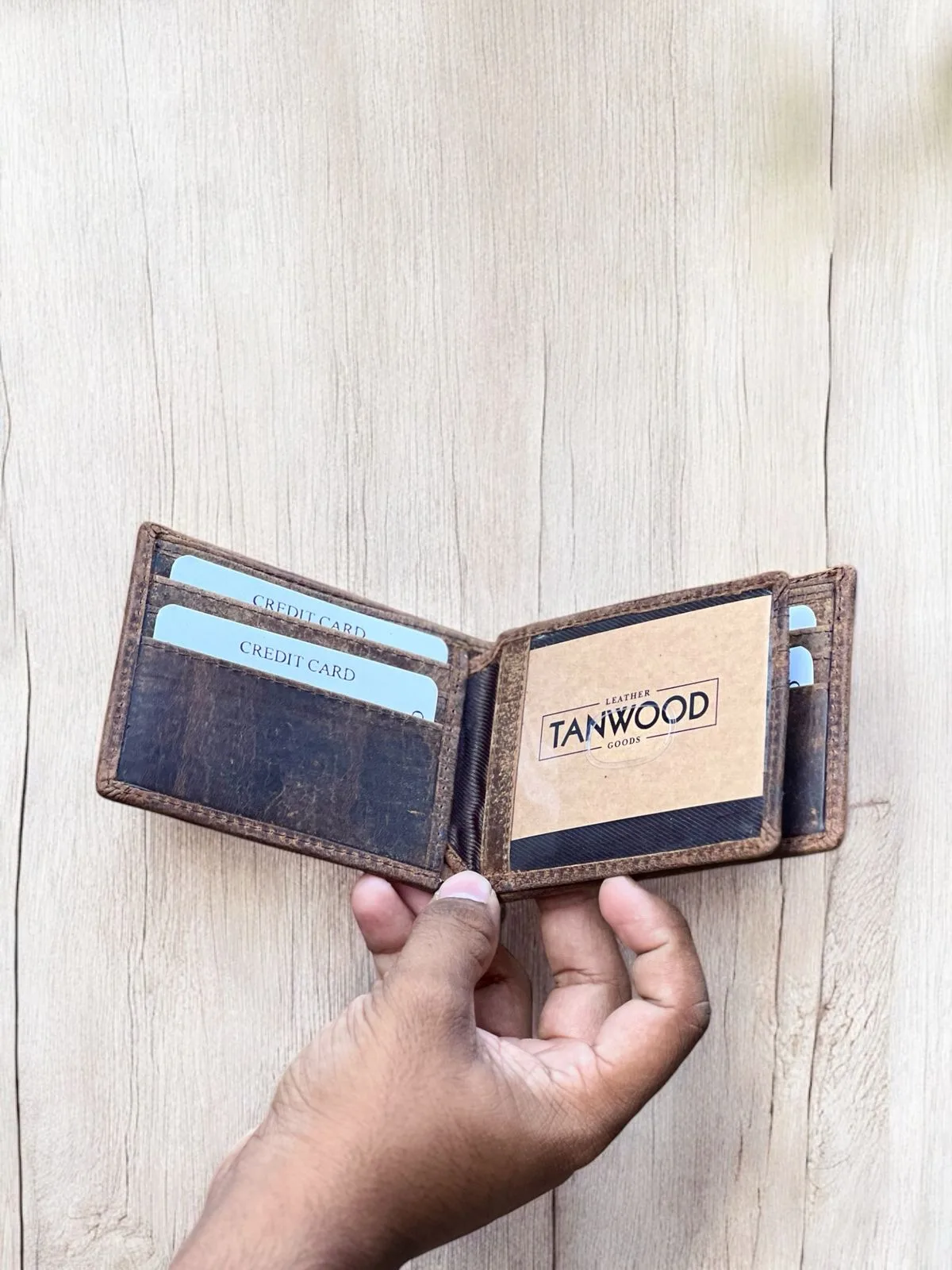 TANWOOD Leather Rugged Bifold Wallet - RFID - Image 4