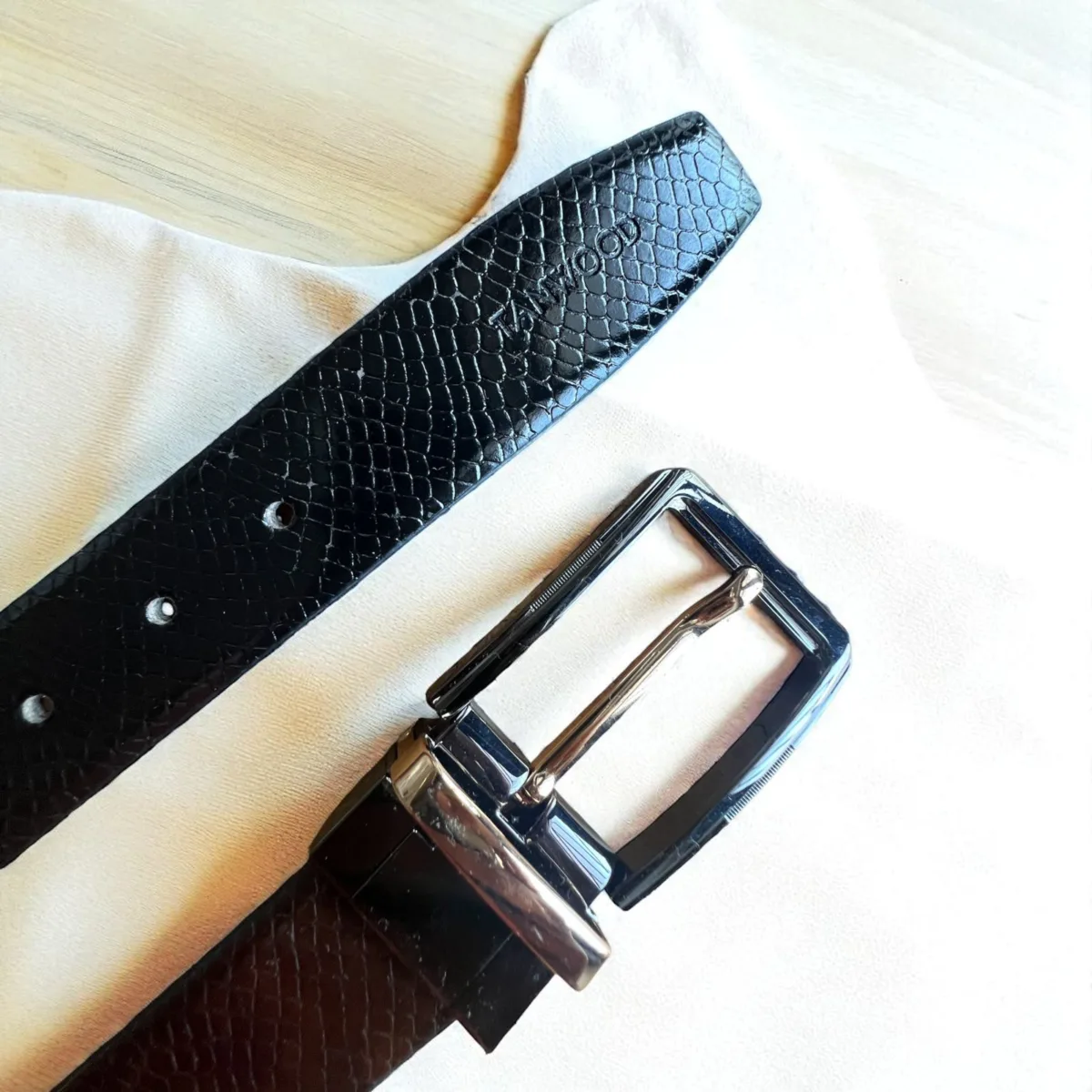 TANWOOD LEATHER Crocodile Reversible Belt - Taiwan buckle - Image 3