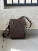 TANWOOD LEATHER Voyager - Sling bag