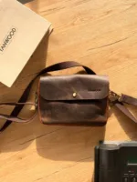 TANWOOD minimalistic sling bag - unisex - Image 6