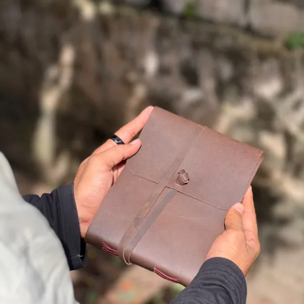 TANWOOD LEATHER Vertical knot journal