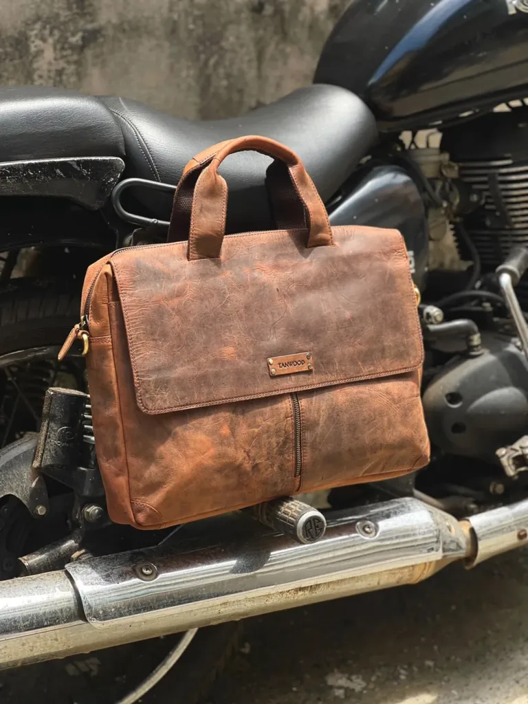 Tanwood leather - briefcase-on-bike